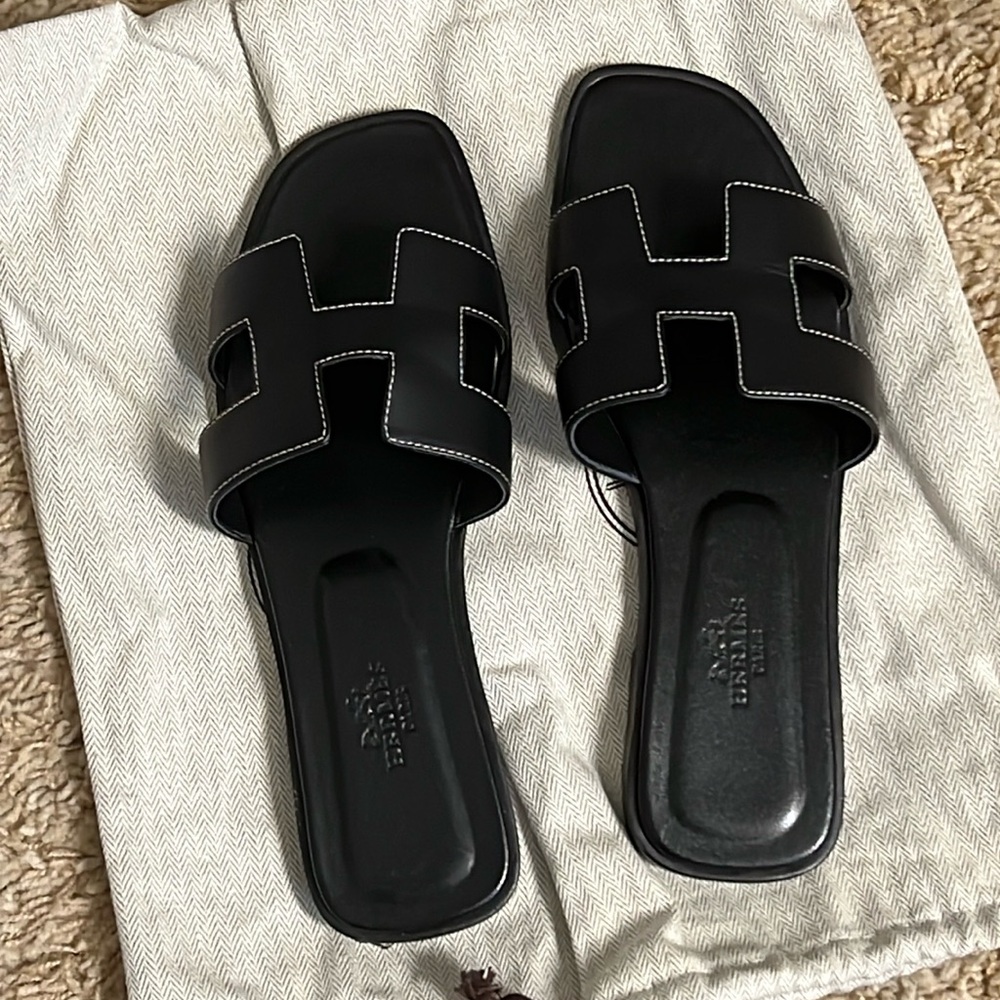 Oran Sandals